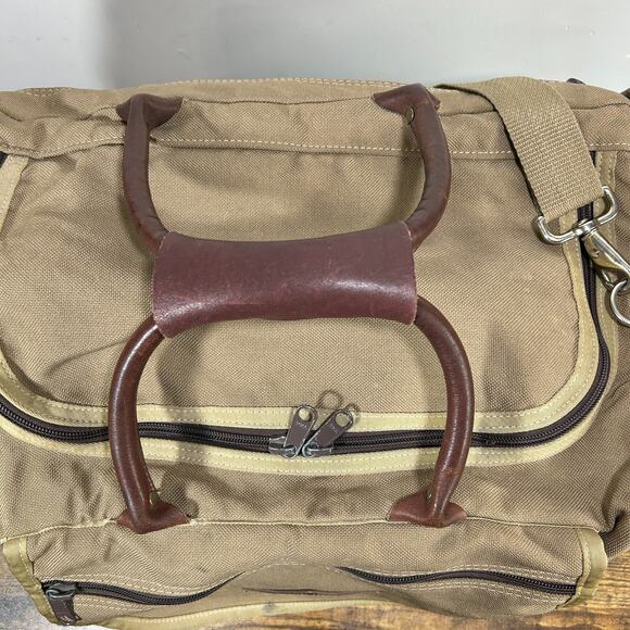 VTG Tan Canvas Leather Battenkill Travel Bag Diamond Bluff Hunting USA 22” - Picture 6 of 16